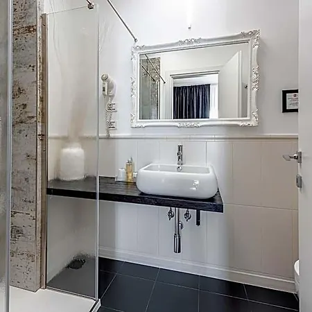 Guicciardini 24 Pensionat 3*