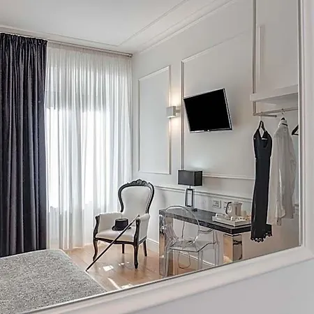Guicciardini 24 Pensionat 3*